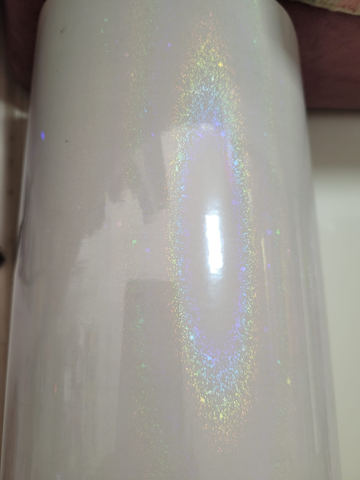 LAMINADO HOLOGRÁFICO EN FRÍO